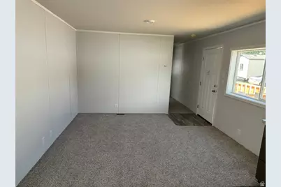 50 S 1500 W #S22, Vernal, UT 84078 - Photo 3