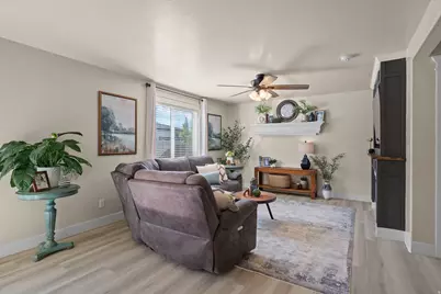384 S Granite Cir, Santaquin, UT 84655 - Photo 11