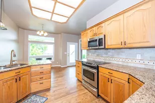 869 E 3350 N, North Ogden, UT 84414 - Photo 19