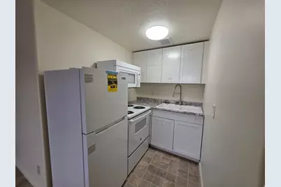 1094 E Loch Lomond Dr, Millcreek, UT 84117 - Photo 11