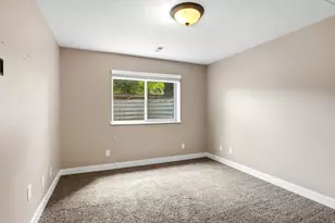 552 W Miller Way, Farmington, UT 84025 - Photo 25