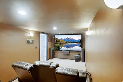 552 W Miller Way, Farmington, UT 84025 - Photo 43