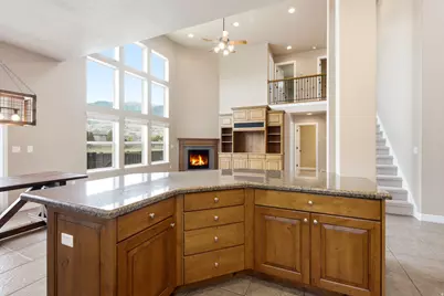 552 W Miller Way, Farmington, UT 84025 - Photo 17