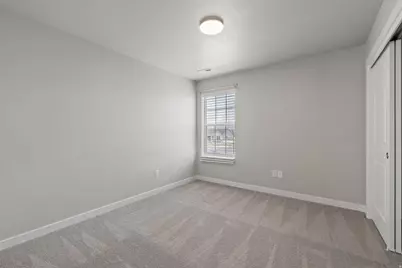 3233 W 2500 N, Clinton, UT 84015 - Photo 35