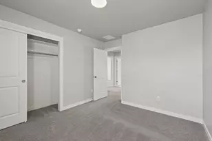 3233 W 2500 N, Clinton, UT 84015 - Photo 37