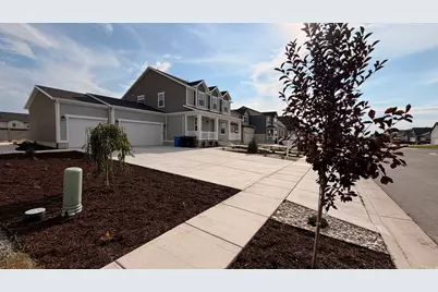 3233 W 2500 N, Clinton, UT 84015 - Photo 59