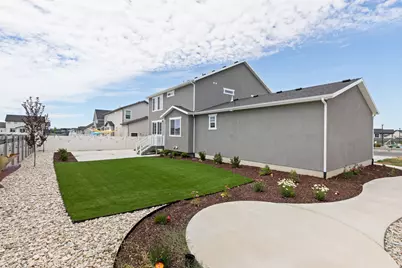 3233 W 2500 N, Clinton, UT 84015 - Photo 5