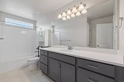 3233 W 2500 N, Clinton, UT 84015 - Photo 37