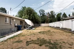 5615 S Laurelwood E, Holladay, UT 84121 - Photo 21