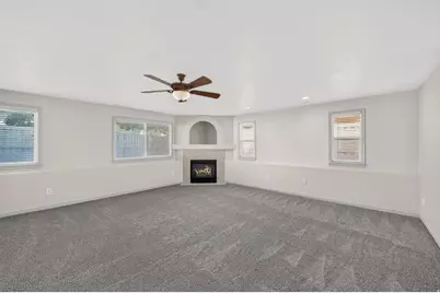 4724 W Homeland Dr, Herriman, UT 84096 - Photo 7