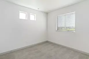 403 E Halls Creek Rd, Saratoga Springs, UT 84045 - Photo 9
