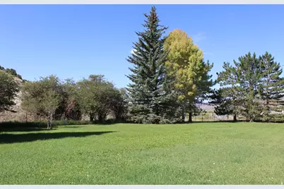 202 N 1050 E, Fremont, UT 84747 - Photo 31