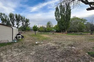 85 E 300 N, Ferron, UT 84523 - Photo 35