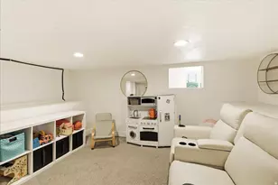 2536 S Green St E, Salt Lake City, UT 84106 - Photo 31