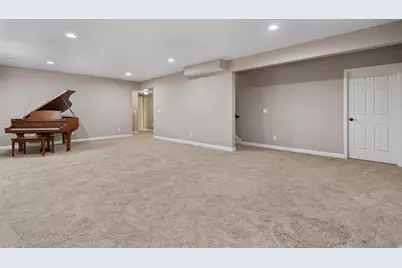 11173 S Village Grove Ln, South Jordan, UT 84095 - Photo 23