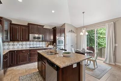 11173 S Village Grove Ln, South Jordan, UT 84095 - Photo 7