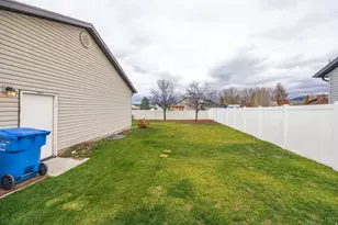 517 W 260 N, Smithfield, UT 84335 - Photo 31