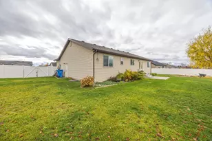 517 W 260 N, Smithfield, UT 84335 - Photo 29