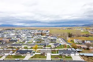 517 W 260 N, Smithfield, UT 84335 - Photo 41