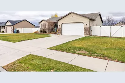517 W 260 N, Smithfield, UT 84335 - Photo 37