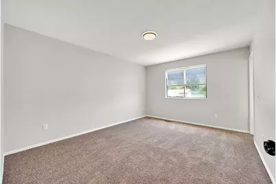 1126 N 1000 E, Layton, UT 84040 - Photo 17