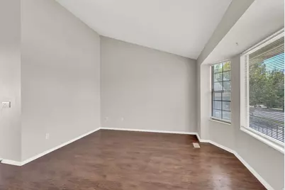 1126 N 1000 E, Layton, UT 84040 - Photo 3