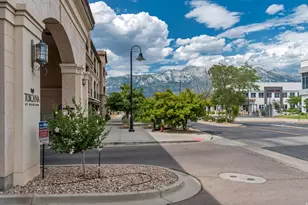 10917 N Town Center Blvd, Highland, UT 84003 - Photo 31