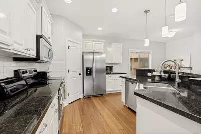 10917 N Town Center Blvd, Highland, UT 84003 - Photo 11