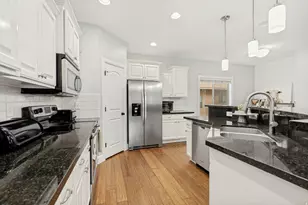 10917 N Town Center Blvd, Highland, UT 84003 - Photo 11