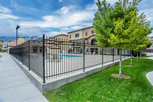 10917 N Town Center Blvd, Highland, UT 84003 - Photo 27