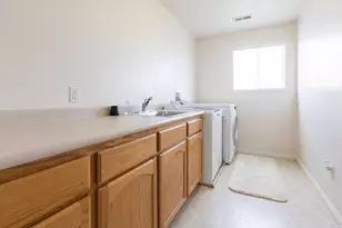 10315 S 3925 W, South Jordan, UT 84009 - Photo 31