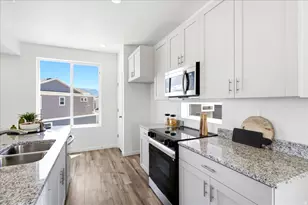 399 E Halls Creek Rd, Saratoga Springs, UT 84045 - Photo 11