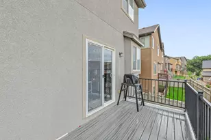 2947 E Lookout Dr, Eagle Mountain, UT 84005 - Photo 17