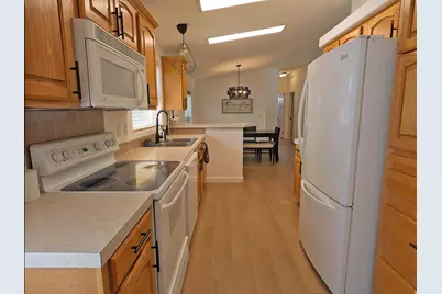 729 E 32nd S, Ogden, UT 84403 - Photo 9