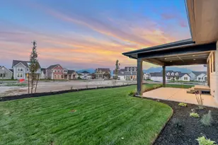 756 W Sara Dr, Saratoga Springs, UT 84045 - Photo 9