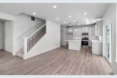 2284 W 1600 N #104, Farr West, UT 84404 - Photo 5