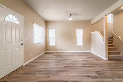 485 W 1465 N #101, Logan, UT 84341 - Photo 3