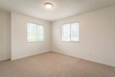 485 W 1465 N #101, Logan, UT 84341 - Photo 9