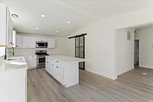 371 E Cynthia Way S, North Salt Lake, UT 84054 - Photo 11