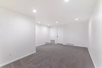 371 E Cynthia Way S, North Salt Lake, UT 84054 - Photo 29