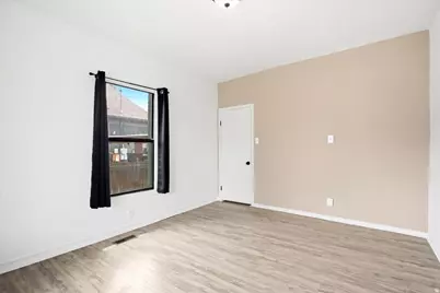 709 W 400 N, Salt Lake City, UT 84116 - Photo 11