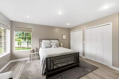 2073 E Village Point Way, Sandy, UT 84093 - Photo 23