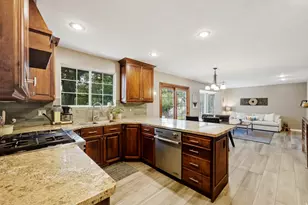 2073 E Village Point Way, Sandy, UT 84093 - Photo 9