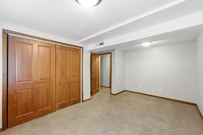 2073 E Village Point Way, Sandy, UT 84093 - Photo 47