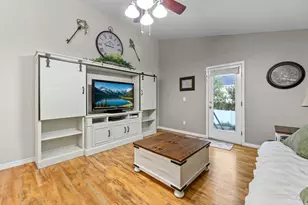 6748 W Shumard Oak Dr S, West Jordan, UT 84088 - Photo 11