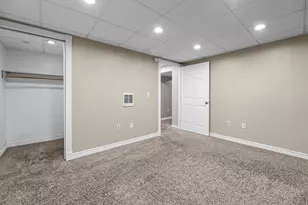 6748 W Shumard Oak Dr S, West Jordan, UT 84088 - Photo 35