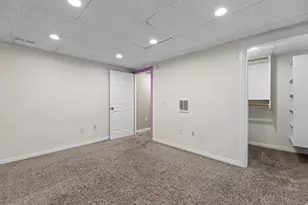 6748 W Shumard Oak Dr S, West Jordan, UT 84088 - Photo 37