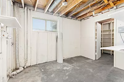 988 E 200 N, Springville, UT 84663 - Photo 23