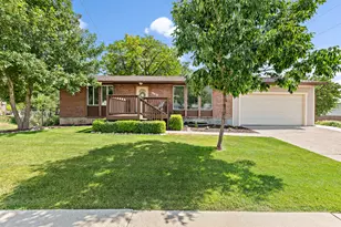 988 E 200 N, Springville, UT 84663 - Photo 1