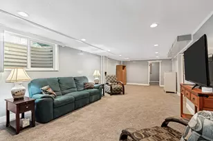 4883 S 3040 St W, Taylorsville, UT 84129 - Photo 15